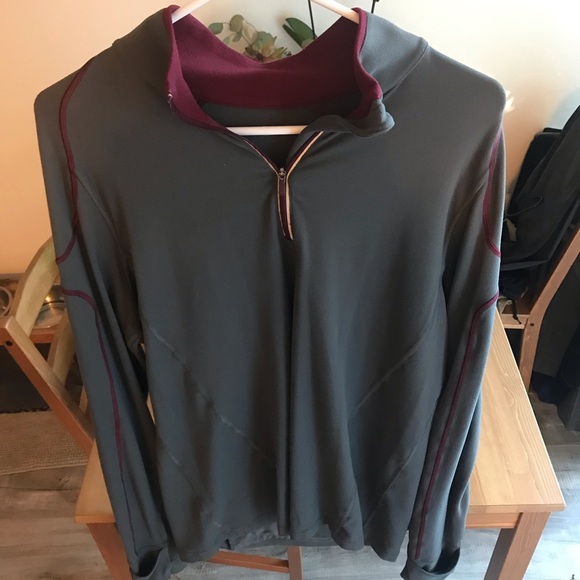 lululemon athletica Other - Lululemon 1/4 zip pullover. Size Large.
